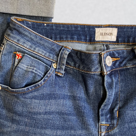 Hudson Jeans Bacara Rolled Up Crop Jeans - Picture 7 of 10